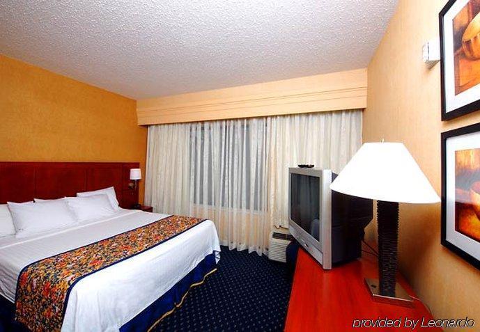 Courtyard By Marriott Knoxville Airport Alcoa Rom bilde